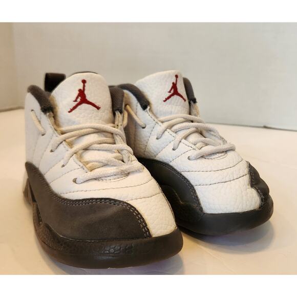 Nike Air Jordan Retro 12 XII White Dark Grey Sneakers GS Size 9C 151186-160 - Picture 1 of 6